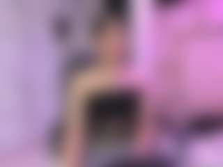 Live cam show with Cami - Spank on CamwithHer