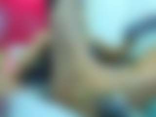 Live cam show with Daffne - Ass Clapping on Camsoda