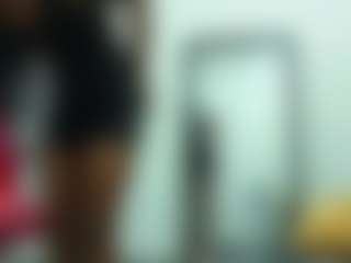 Live cam show with Daffne - Ass Clapping on Camsoda