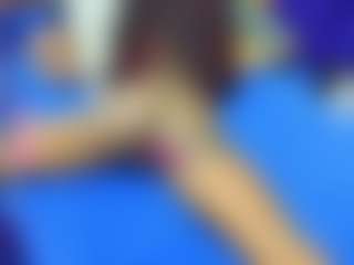 Live cam show with Daffne - Ass Clapping on Cam Slut
