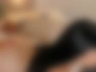 Emmaazc's Live Sex Cam Show