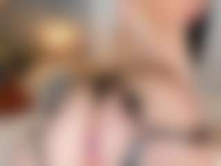 Emmaazc's Live Sex Cam Show