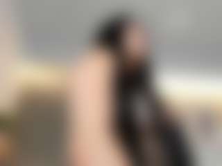 Live cam show with Emmaazc - Strip Asian on CamClone