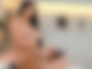 Live cam show with Emmaazc - Asian Squirt on Camsoda