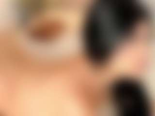 Emmaazc's Live Sex Cam Show