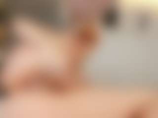 Live cam show with Emmaazc - Ride Torso on SpankPalCams