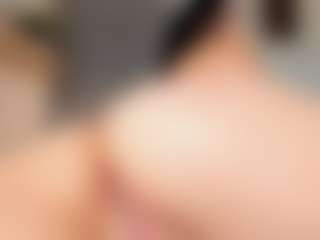 Emmaazc's Live Sex Cam Show