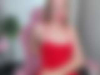 Live cam show with Joann - College on milfzrlive.com
