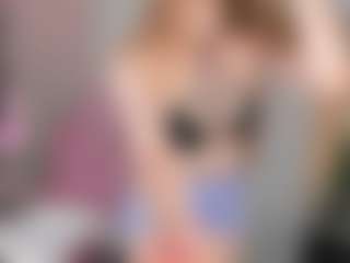 Live cam show with Joann - College on camwithhim.com