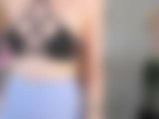 Live cam show with Joann - Blonde Hair College on Pornisteam.com