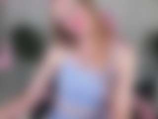 Live cam show with Joann - College on CamwithHer