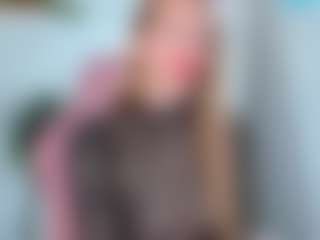 Live cam show with Joann - Camel Toe on CamwithHer