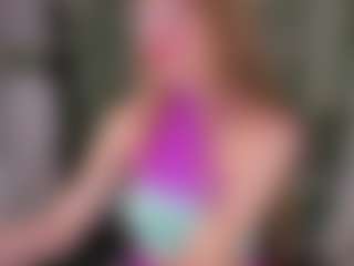 Live cam show with Joann - Blonde Hair Petite on hornycams.live