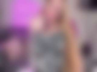 Live cam show with Joann - Blonde Hair College on sexylive.show