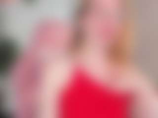 Live cam show with Joann - Blue Eyes on TottyGirls