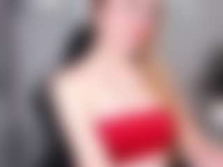 Live cam show with Joann - Athletic College on Camsoda