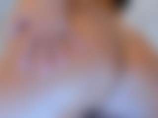 Live cam show with SamantaaGomez - Smoking on Camsoda