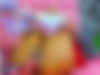 Live cam show with Brithany - Red Hair on friskycurves.com