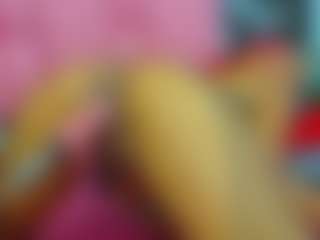 Live cam show with Brithany - Red Hair Squirt on Pornisteam.com