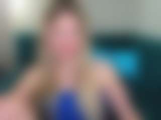 EvelineAmore's Live Sex Cam Show