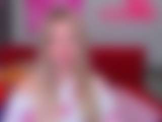 EvelineAmore's Live Sex Cam Show