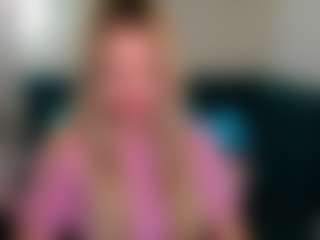 Live cam show with EvelineAmore - Sex on Camsoda