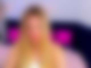 Live cam show with EvelineAmore - Longhair on StripNow