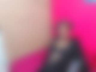 lucyivory's Live Sex Cam Show