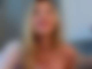 Live cam show with MellisaKim - Blue Eyes on fapnchat