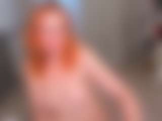 Live cam show with Almaz-Fire-Fox-One - Middle Aged on liverealitysex.com