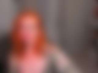 Live cam show with Almaz-Fire-Fox-One - Striptease Granny on Milf Play