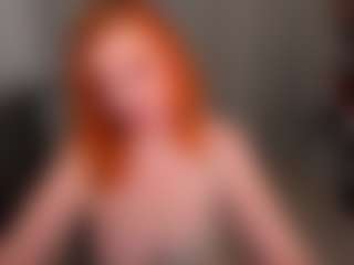 Show de cam en vivo con Almaz-Fire-Fox-One - Double Penetration en Camsoda