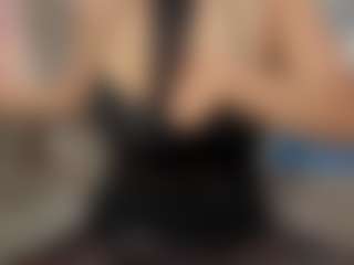 Red hair Arianna's Live Sex Cam Show