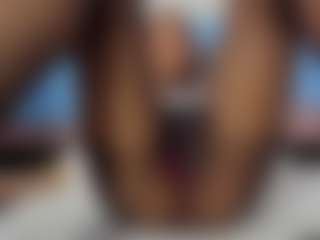 Red hair Arianna's Live Sex Cam Show