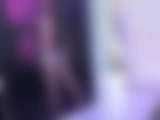 Celestina Blooms's Live Sex Cam Show