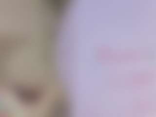 Live cam show with Celestina Blooms - Thin on Camming Site