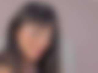emmily-z's Live Sex Cam Show