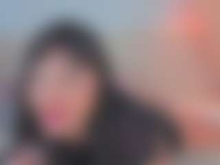 emmily-z's Live Sex Cam Show