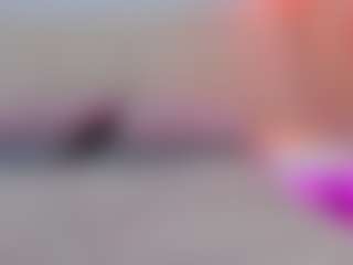 emmily-z's Live Sex Cam Show
