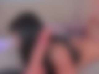 emmily-z's Live Sex Cam Show
