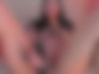 emmily-z's Live Sex Cam Show