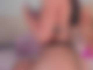 emmily-z's Live Sex Cam Show
