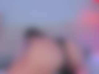 emmily-z's Live Sex Cam Show