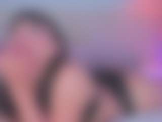 emmily-z's Live Sex Cam Show