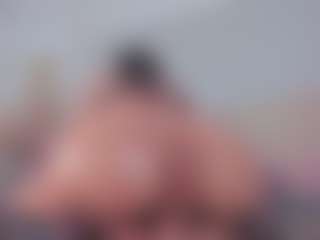 emmily-z's Live Sex Cam Show