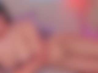 emmily-z's Live Sex Cam Show