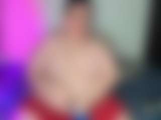 Live cam show with Jose - White on Camsoda | colombia