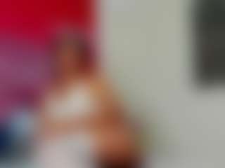 ZoeeMorettii's Live Sex Cam Show