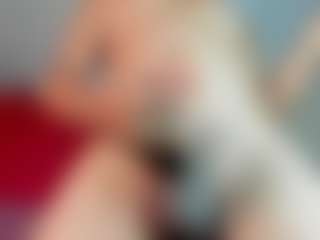 ZoeeMorettii's Live Sex Cam Show