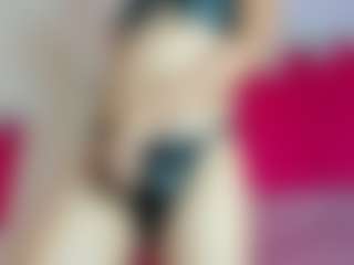 ZoeeMorettii's Live Sex Cam Show